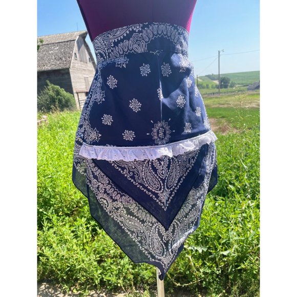 Vintage Blue Bandanna Half Apron Western Farmhouse - Picture 1 of 16